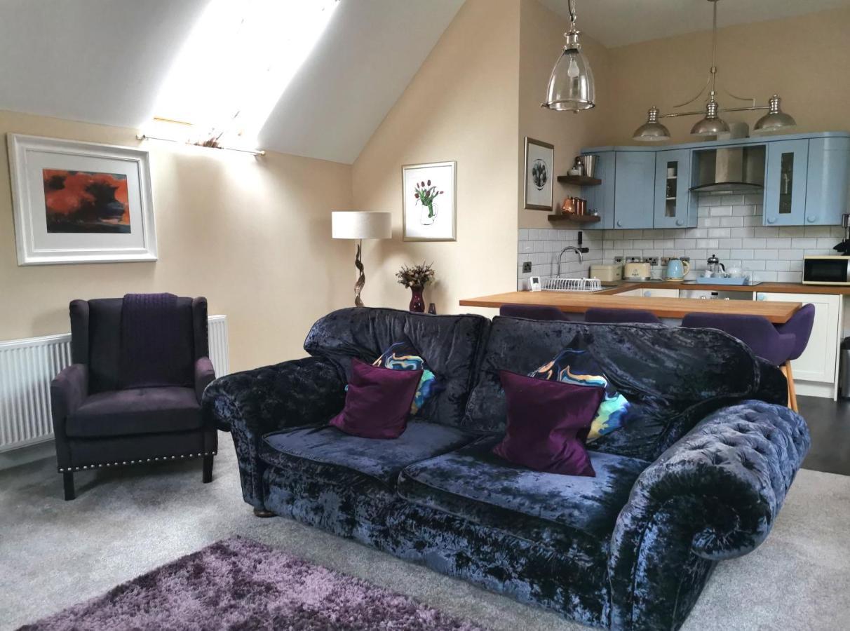 Apartment The Coach House At Cefn Tilla Court, Usk
