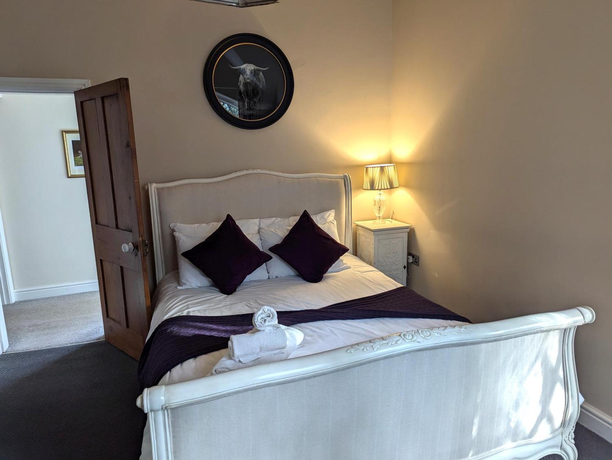 Apartment The Coach House At Cefn Tilla Court, *